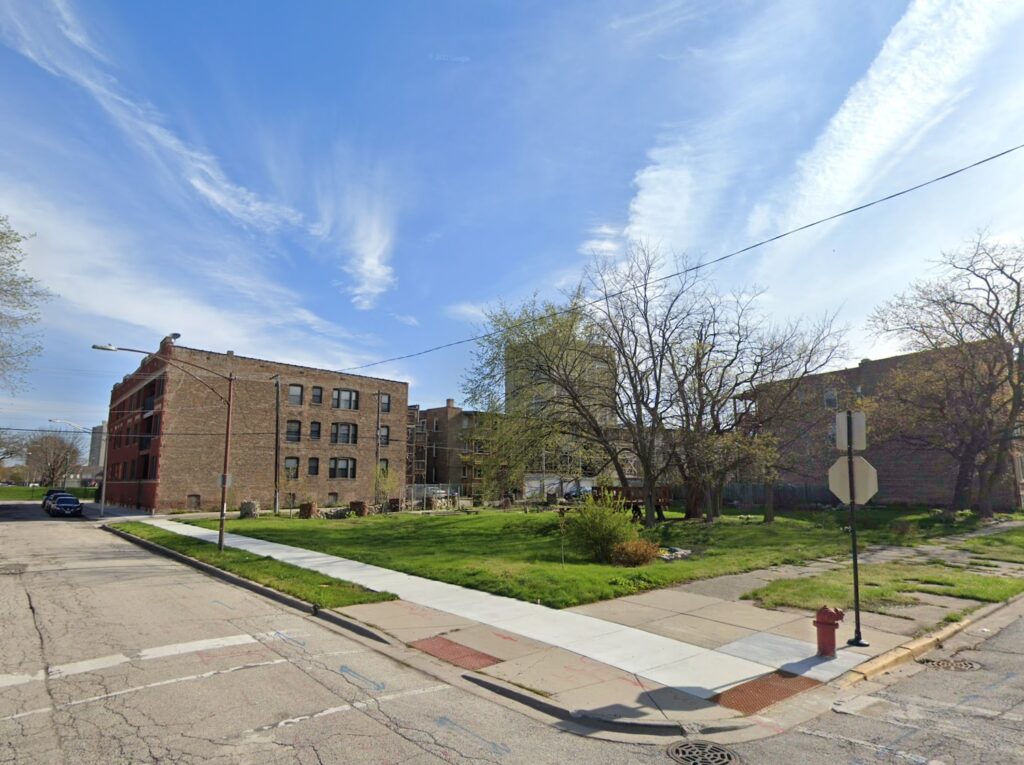 6521 South Blackstone Avenue, via Google Maps